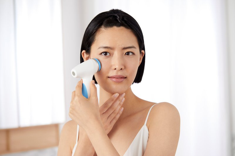 Nu Skin ageLOC® LumiSpa Cleanser: Piel propensa a las imperfecciones 3.4 Fl Oz CAN - NewSkinShop
