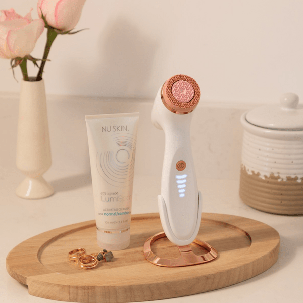 Nu Skin ageLOC® LumiSpa® iO Rose Gold e COL Cleanser - NewSkinShop Nu Skin ageLOC® LumiSpa® iO Rose Gold e COL Cleanser - NewSkinShop