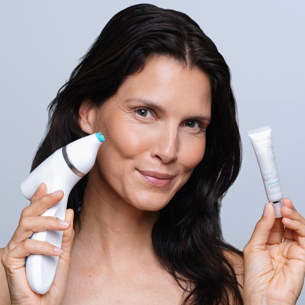 Nu Skin Kit ageLOC® LumiSpa iO para piel grasa con Ideal Eyes POL - NewSkinShop