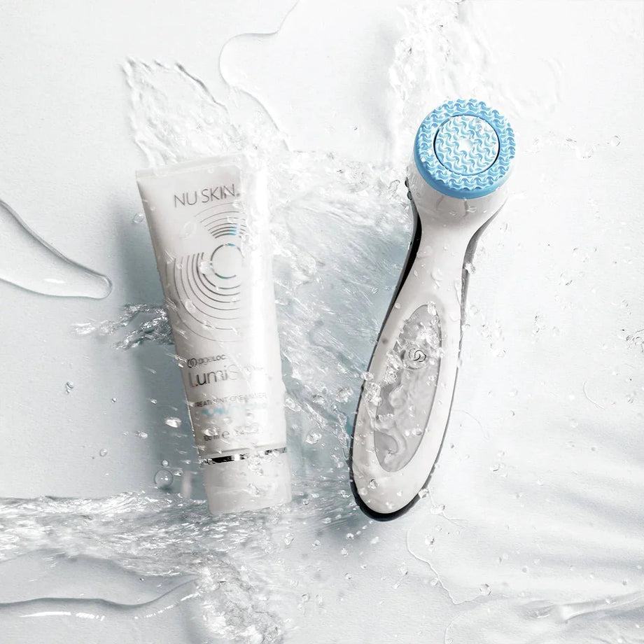 Nu Skin ageLOC ルミスパ iO Nuskin Nu Skin ageLOC® LumiSpa® iO Core Kit Device Cleanser Normal
